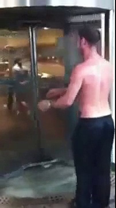 drunk idiot vs revolving door