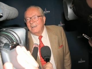 Surprise de Le Pen : La vidéo choc 🔥