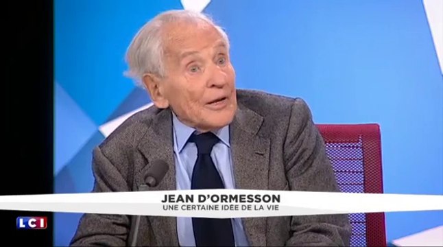 Jean d’Ormesson a « hésité » à recevoir la Grand-Croix de la Légion d’Honneur des mains de Hollande