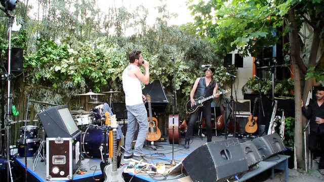 Les Hurlements d'Léo chantent Mano Solo : Je me suis fait du mal