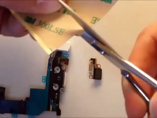 iPhone 5S Lightning Port Replacement
