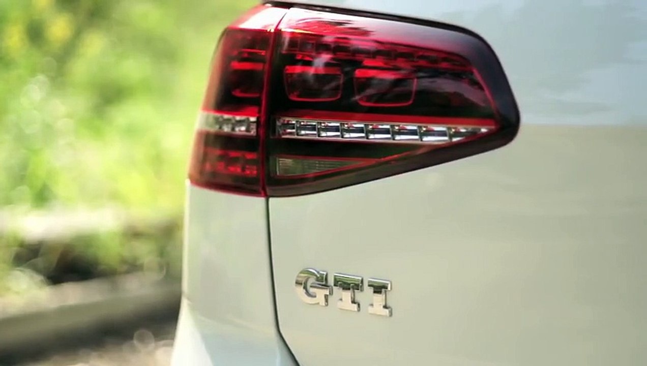 Golf GTI Mk.VII Road Test. - /CHRIS HARRIS ON CARS