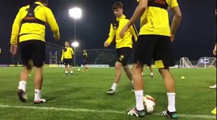 Borussia Dortmund  - tika taka -Trainings in Dubai 2016