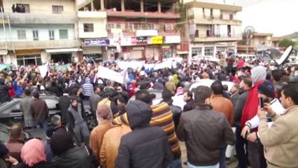 Lübnan-Suriye Sınırında Madaya Gösterisi