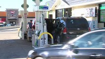 WAND TV News: Early Christmas Gift Gas Prices Plunge