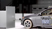 Mercedes-Benz E-Class small overlap IIHS crash test / Mercedes Çarpışma Testi
