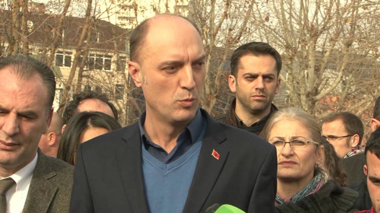 OPOZITA GATI PER PROTESTEN E TE SHTUNES, “QEVERIA TE IKE,SHKELI KUSHTETUTEN” LAJM