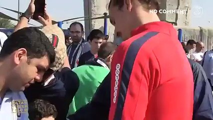 Zlatan Ibrahimovic Autograph in Cap fan who took a selfie