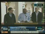 Vicepresidente Istúriz anunció medidas ante el retiro de los cuadros de Chávez