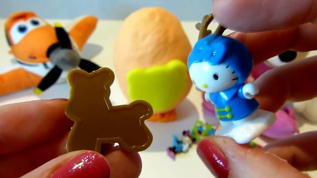3 Play Doh Surprise Eggs ❤ Maxi Kinder Surprise Egg Winter Edition