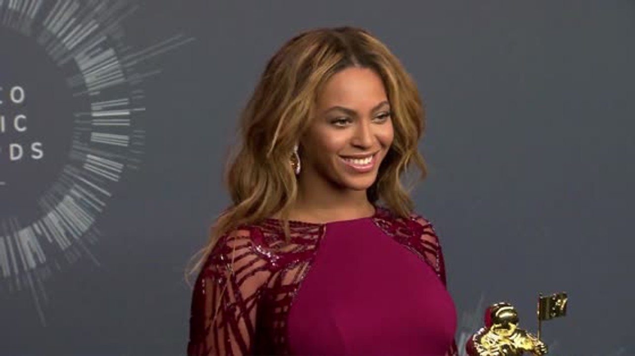 Beyonce tritt bei der Super Bowl 50 Halbzeit Show auf