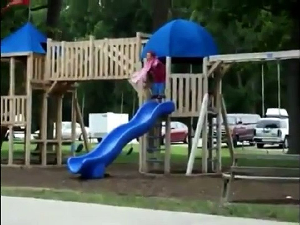 komik bir kırılma anı , 2016