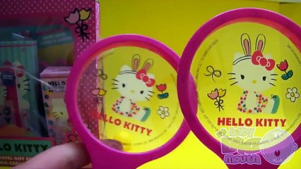 TOYS - Opening a Surprise Hello Kitty Travel Gift Set Box