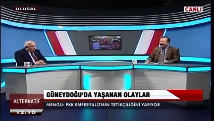 Sebahattin Önkibar - Can Dündar'ın Mustafa CD'sini Atatürk düşmanı bir yunan gazetesi bedava dağıttı.