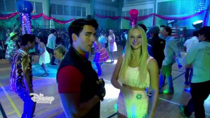 Teen Beach 2, les coulisses Partie 1/4