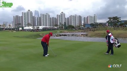 Golfer Patrick Reeds Twirl Fail at 2015 Presidents Cup