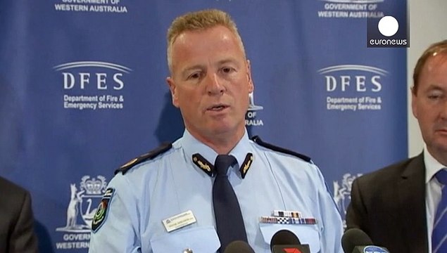 Bushfires destroy town in Western Australia