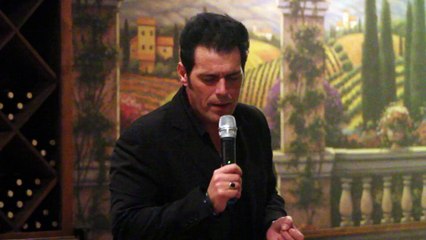 Franz Goovaerts sings 'Mr. Songman' Tuscany Nov 2015