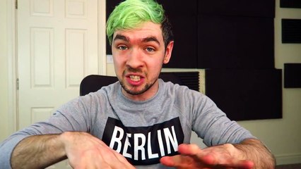 WILL YOU CHANGE YOUR HAIR BACK? | Reading Your Comments #81
