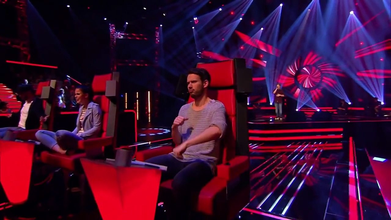 Postcards - James Blunt (Simon) | The Voice Kids (2015) | Blind Audition | SAT.1