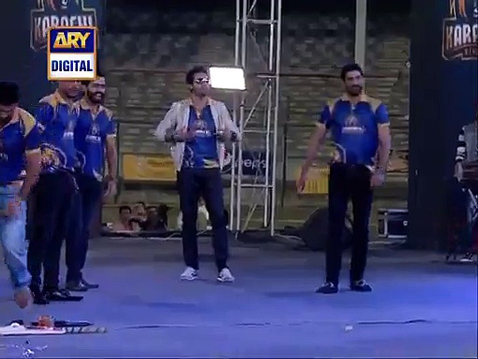 Shoaib Malik Hit 5 Sixes on 5 Balls Including Muhammad Amir in Karachi Kings Concert -