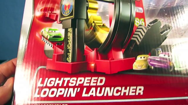 DISNEY CARS LIGHTNING MCQUEEN WINS PISTON CUP RACE THE KING CHICK HICKS PLAYSET LAUNCHER