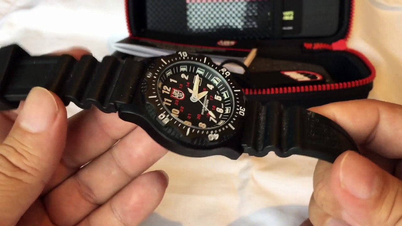 Luminox Black Ops ion plated quartz 8401 sport watch review