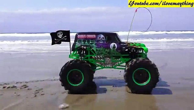 RC Cars, Trucks and Tanks: 1/8 Scale Monster Jam Grave Digger at the Beach Stunning Videos