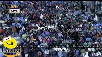 What Happened When Waseem Akhtar Came to Stage of Karachi Kings Concert