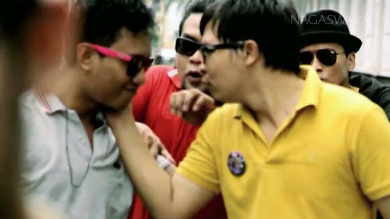 semoga kau di neraka