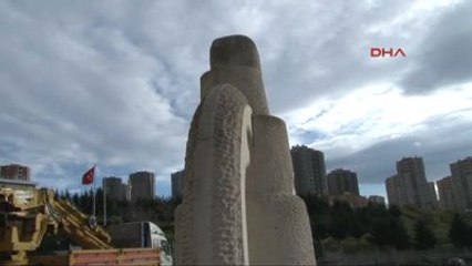 Ümraniye'den Kaldırılan 'Toprak Ana' Heykeli Avcılar'a Getirilecek
