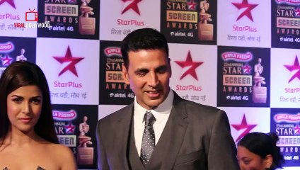 Akshay Kumar and Nimrat Kaur - 22nd Annual Star Screen Awards 2016 - Star Plus