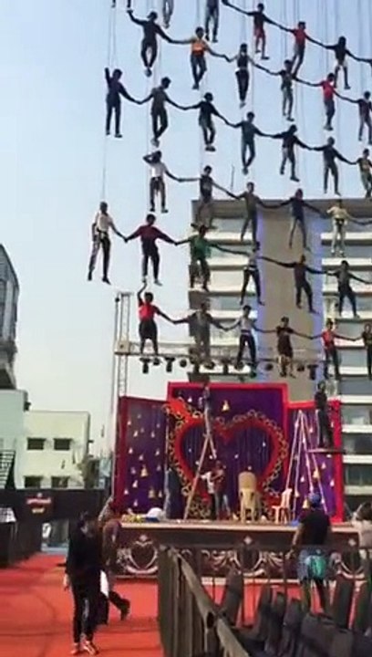 Varun Dhawan Screen Awards Rehearsals 2016