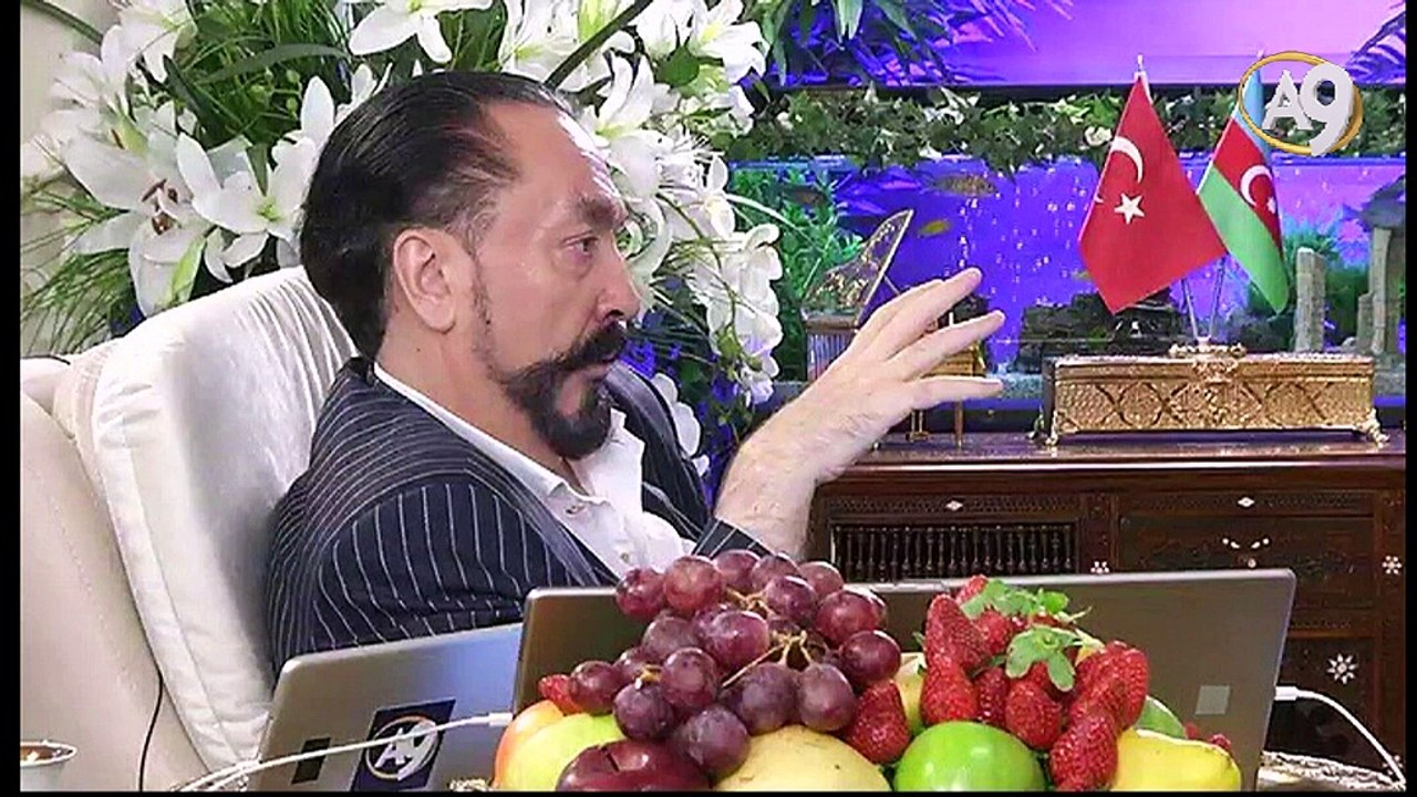 Münafık kanser gibi inatçı bir vakadır, tedavi edilmezse küfürle gizli bağlantısını kesmez.