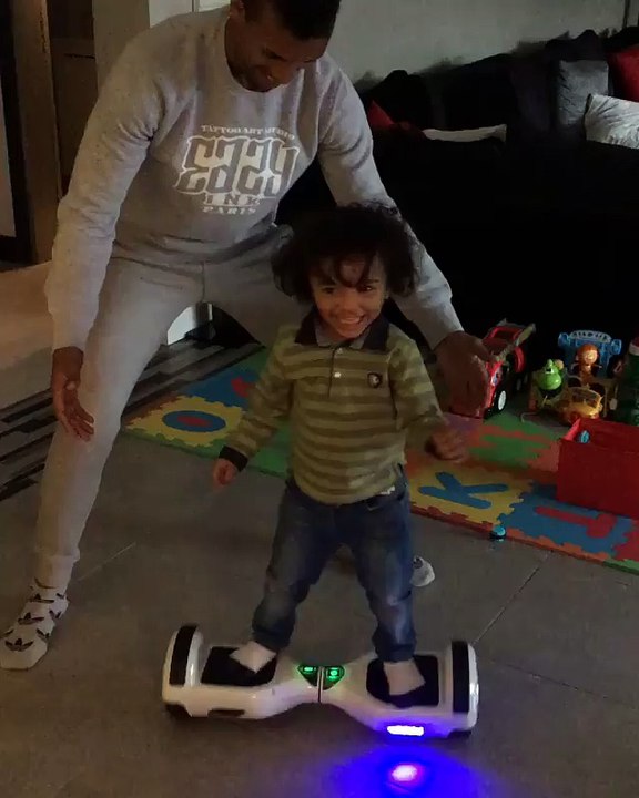 Nani'nin keyfine diyecek yok!