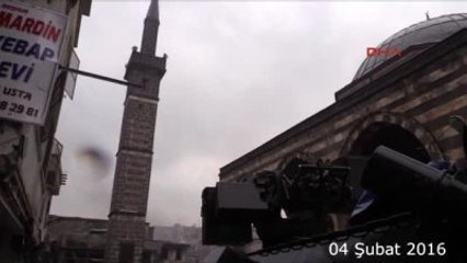 Diyarbakır Sur'da Güvenlik Güçlerinin Vatandaşlara ve PKK'lı Teröristlere Yaptığı Çağrılar