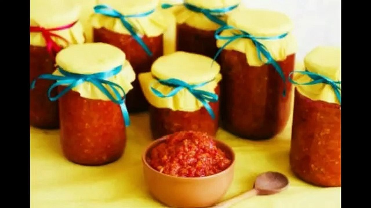 Аджика из гогошар с яблоками