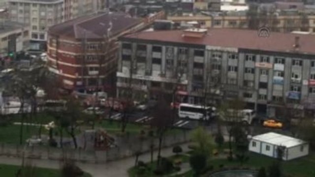 Çevik Kuvvet Şube Müdürlüğü'ne Saldırı (1)