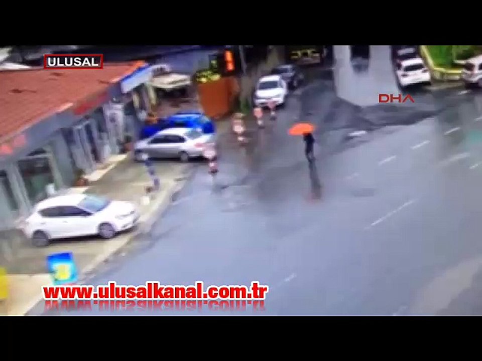 İşte İstanbul'da polise bombalı saldırı anı