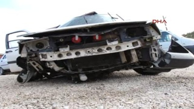 Burdur Doğum Günü Kutlayan Gençler Kaza Yaptı 1 Ölü, 5 Yaralı