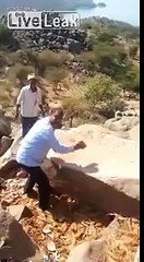 Ils découvrent un rocher qui fait un son métallique totalement énigmatique