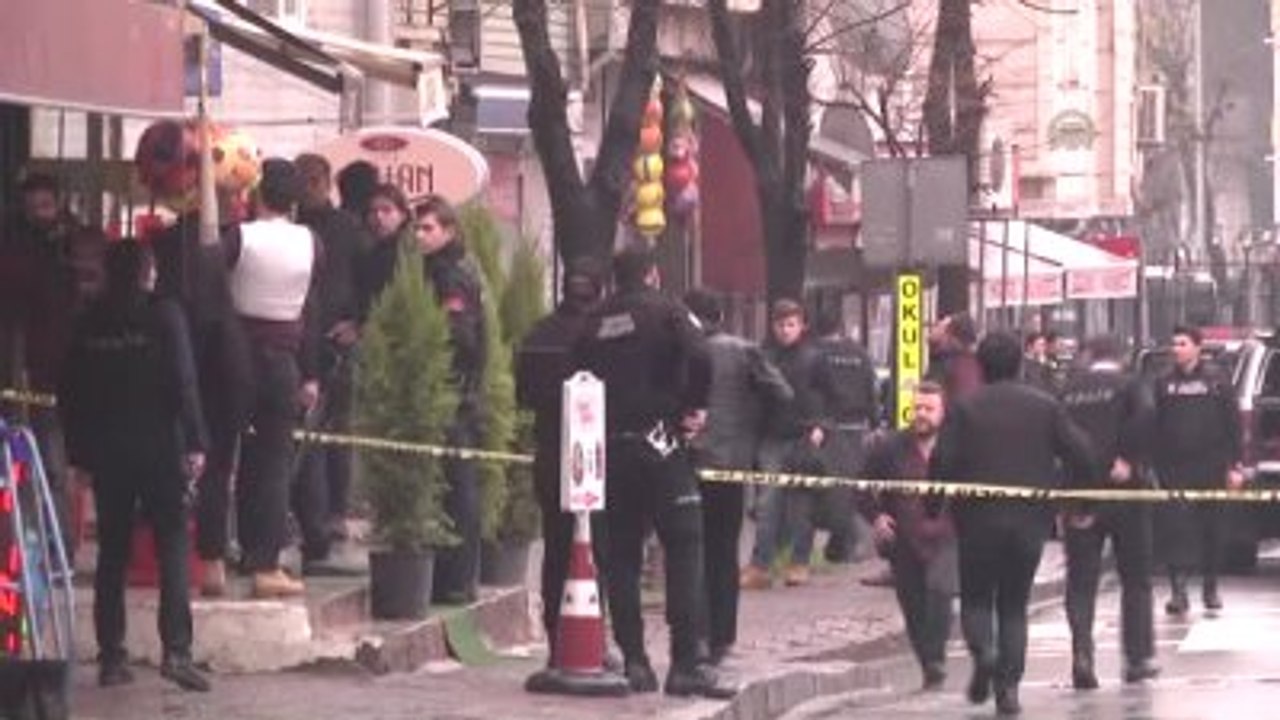 Çevik Kuvvet Şube Müdürlüğü'ne Saldırı (4)