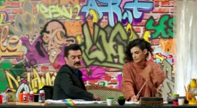 Poyraz Karayel'de Fenerbahçe-Beşiktaş diyaloğu