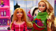 Elf on the Shelf Caught on Tape Spying on Descendants, Disney Princesses and Villains. DisneyToysFan