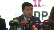 Diyarbakır Hdp Eş Genel Başkanı Demirtaş Düzenlenen Toplantıda Konuştu-3