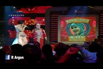 ZASKIA Feat ELVY SUKAISI [Sekumtum Mawar Merah] Live Konser Kejayaan Dangdut Awards 2014 MNC TV (27-09-2014)