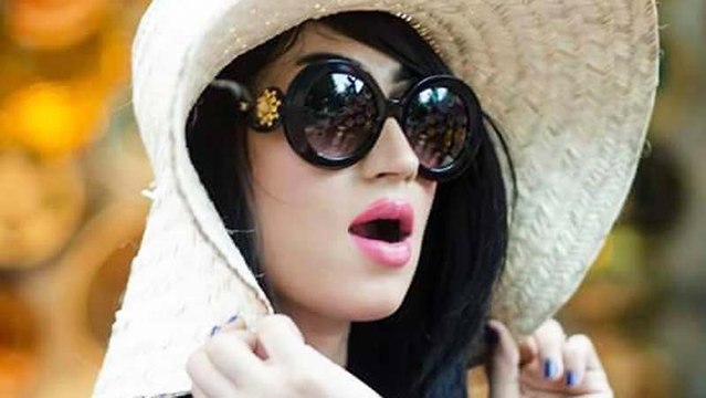 Pakistani Tv Actress Qandeel Baloch Unseen Video 2016