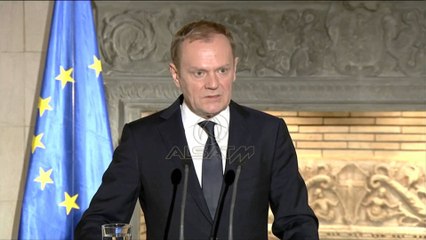 Tusk, migrantëve: Mos ejani në evropë!