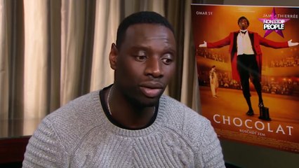 Omar Sy mort ? Il réagit à la folle rumeur sur Twitter !