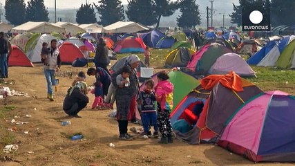 Tusk bittet Wirtschaftsmigranten: "Kommen Sie nicht nach Europa"